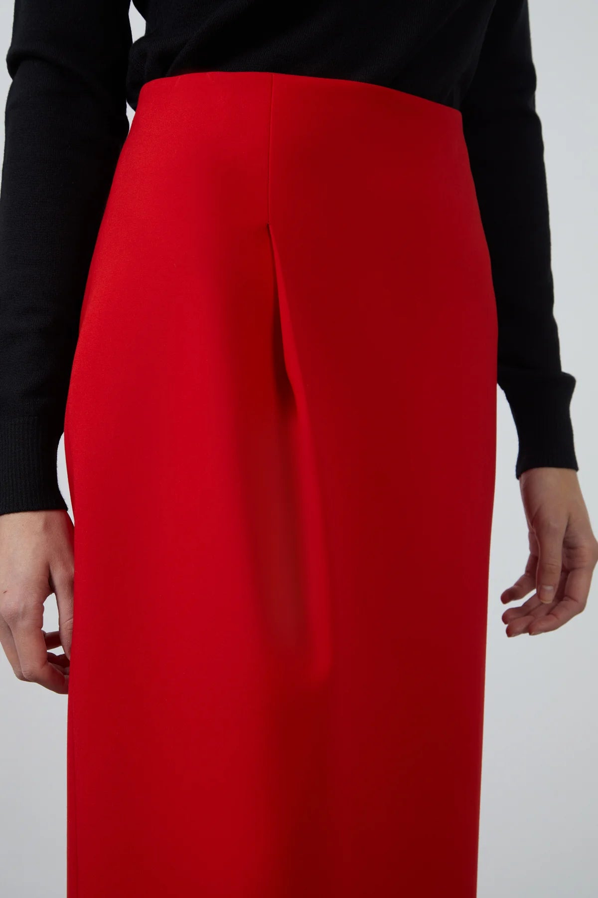 M3I033 SKIRT تنورة