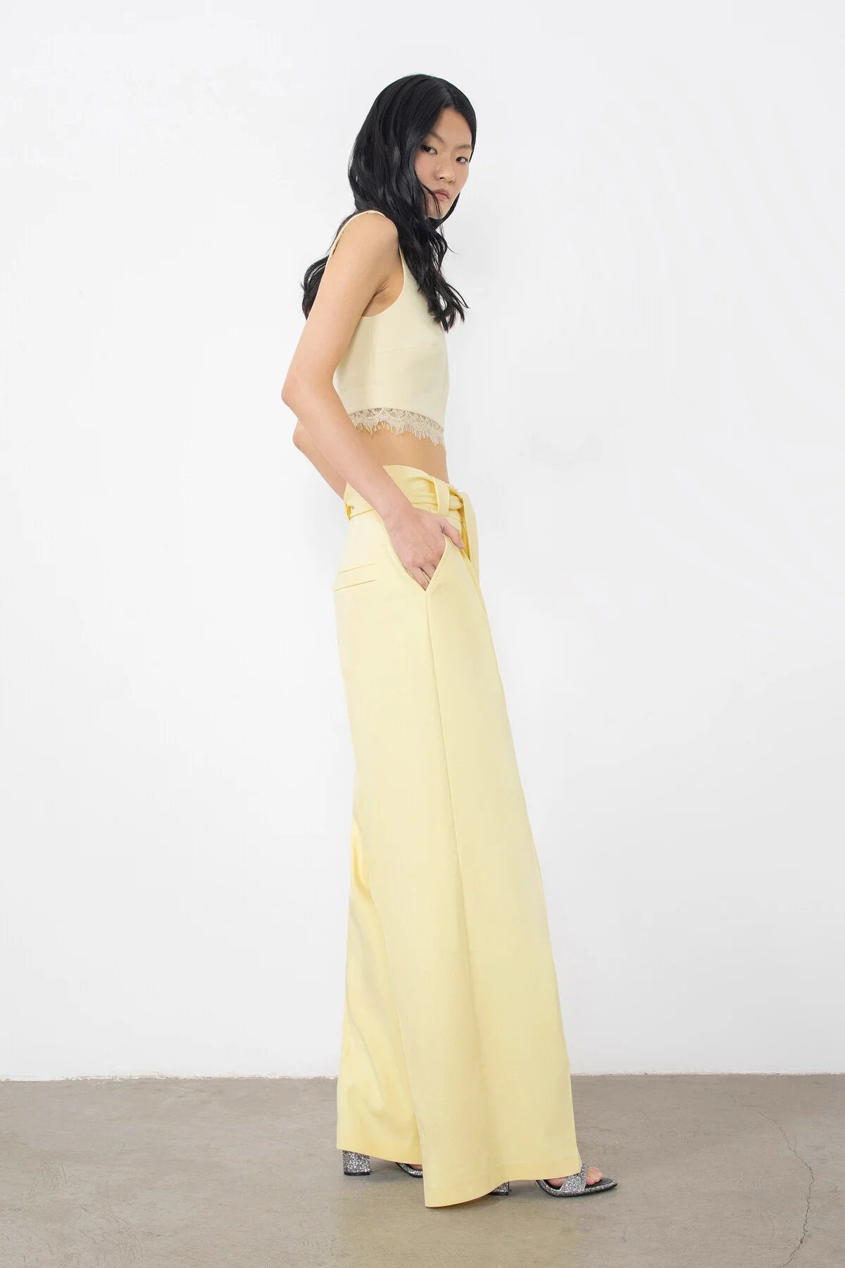 M1H074 TROUSERS بنطلون