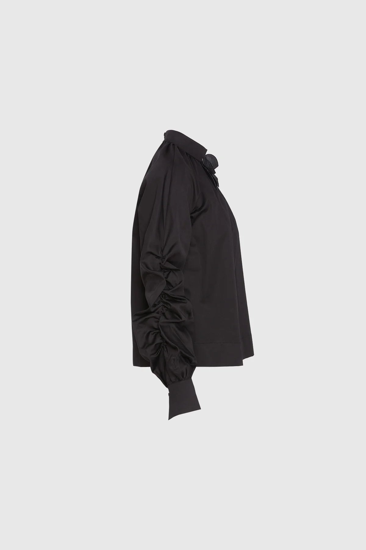 M2G097 BLOUSE بلوزه