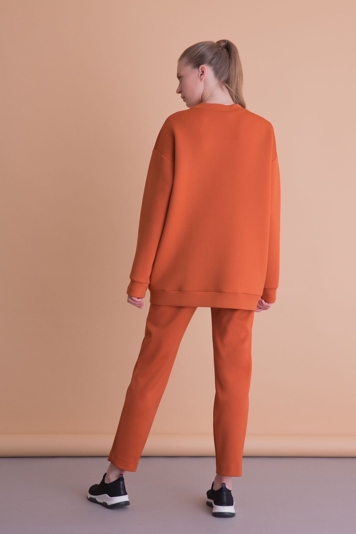 M1A009 TROUSERS بنطلون