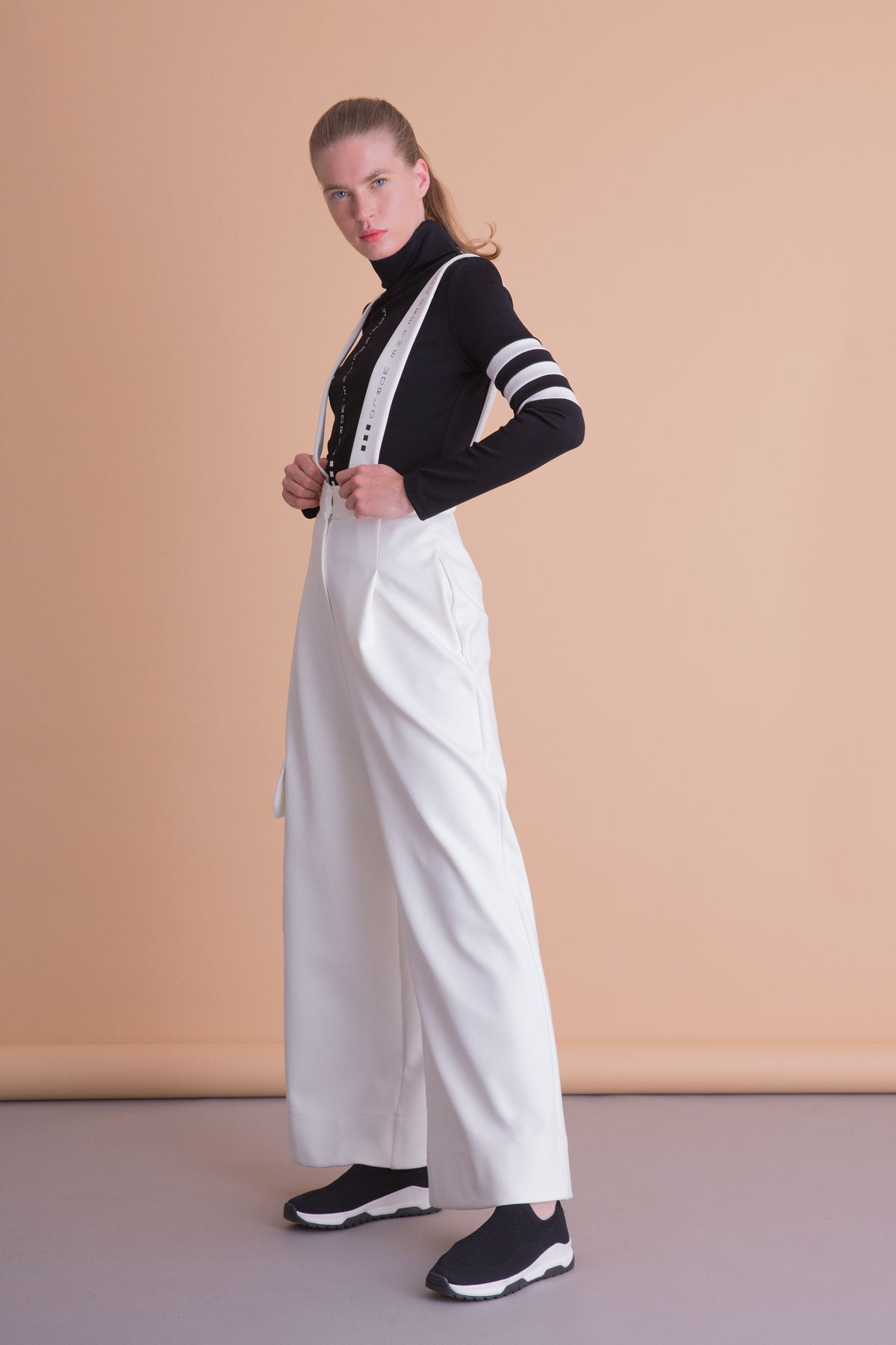 M1A038TROUSERSبنطلون