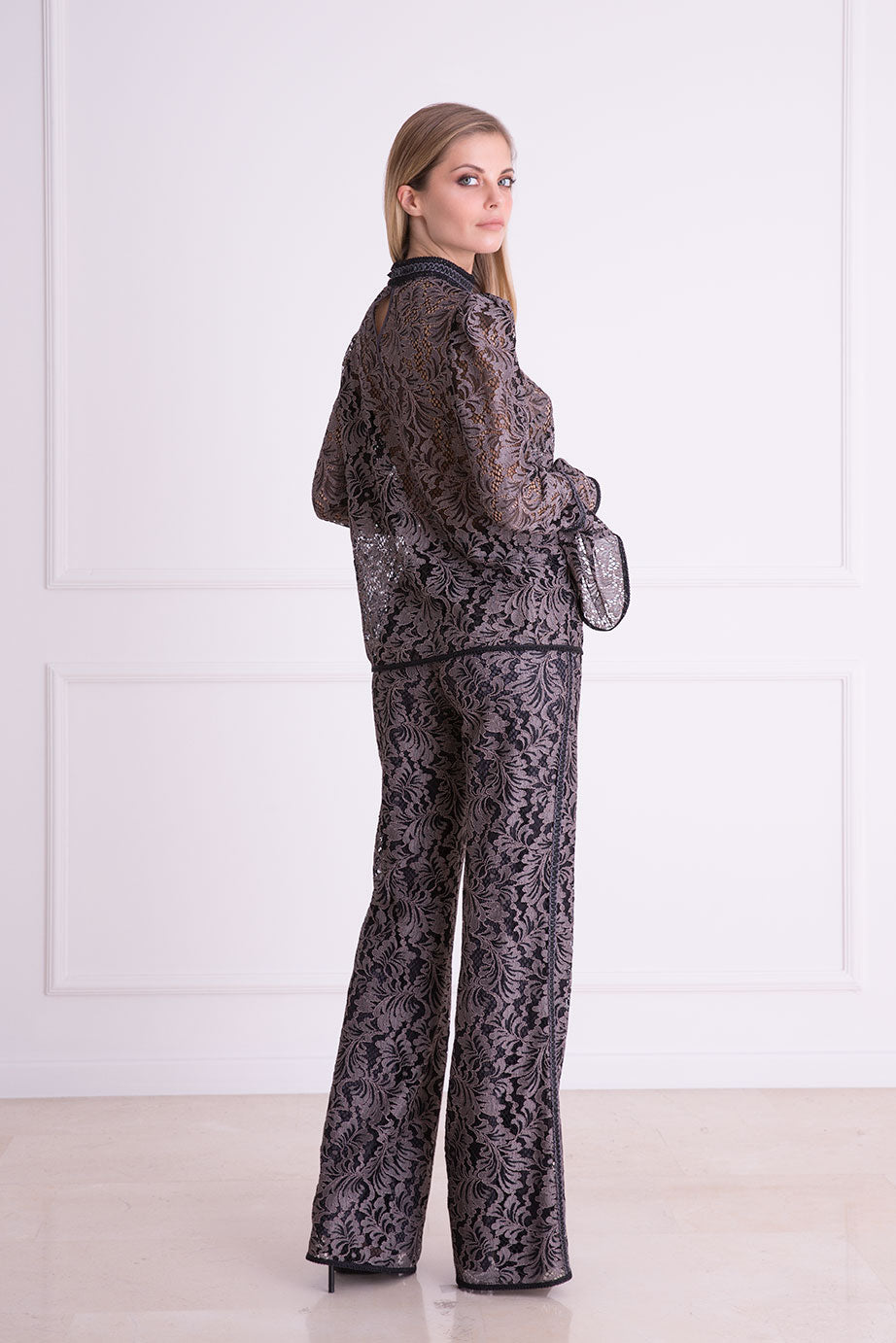 M1A063 TROUSERS بنطلون