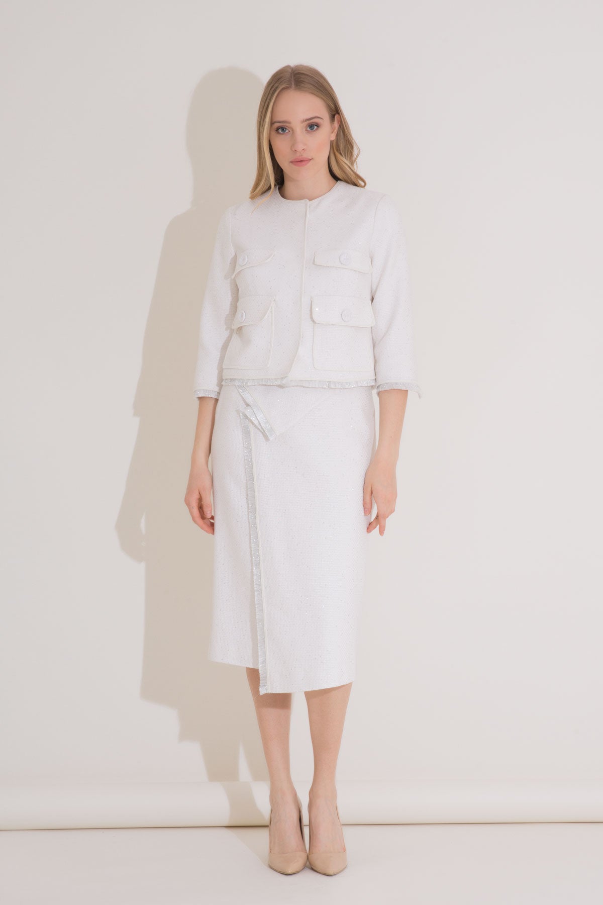 M4B040 JACKET جاكيت