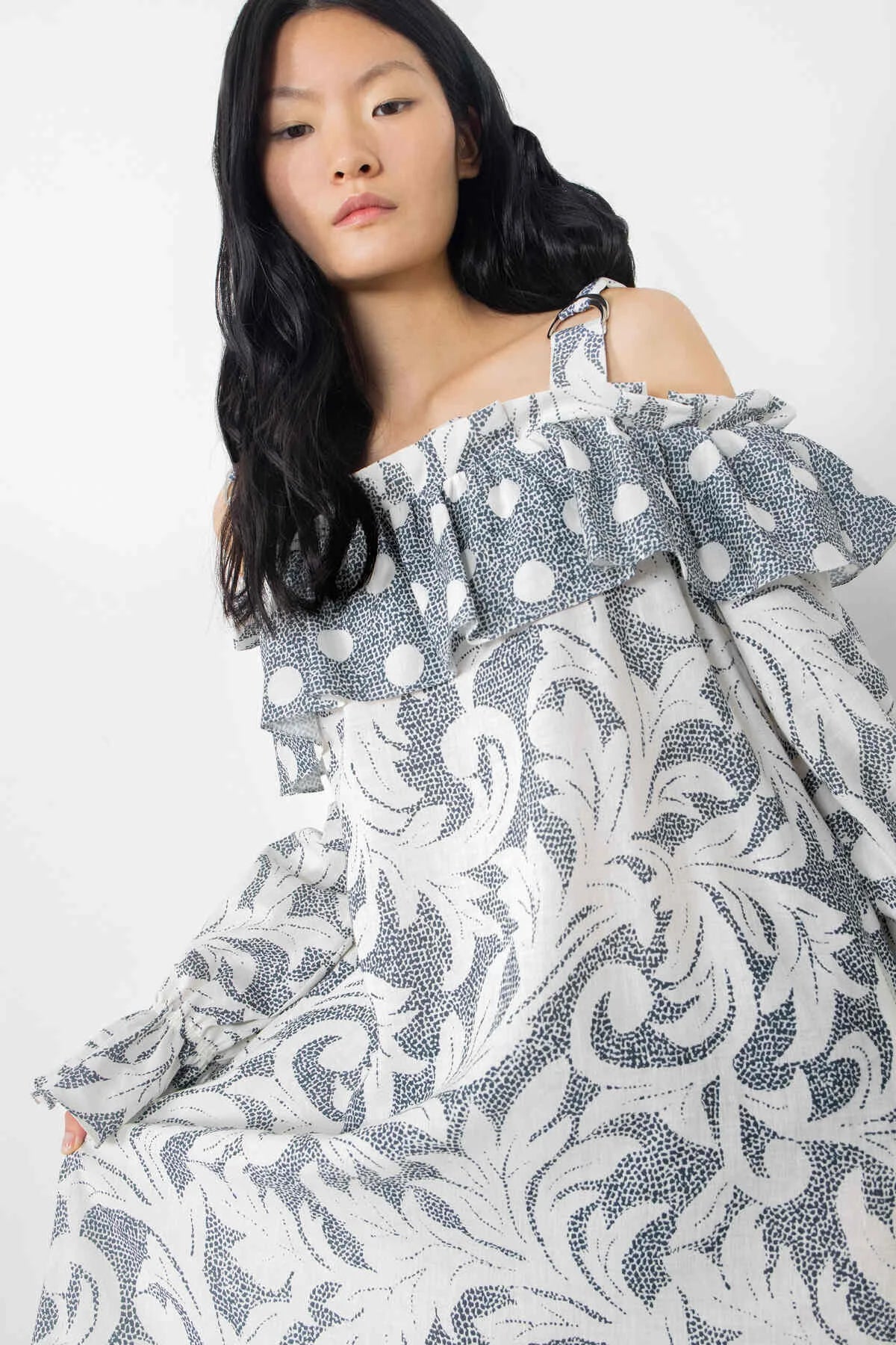 M5H051 DRESS فستان