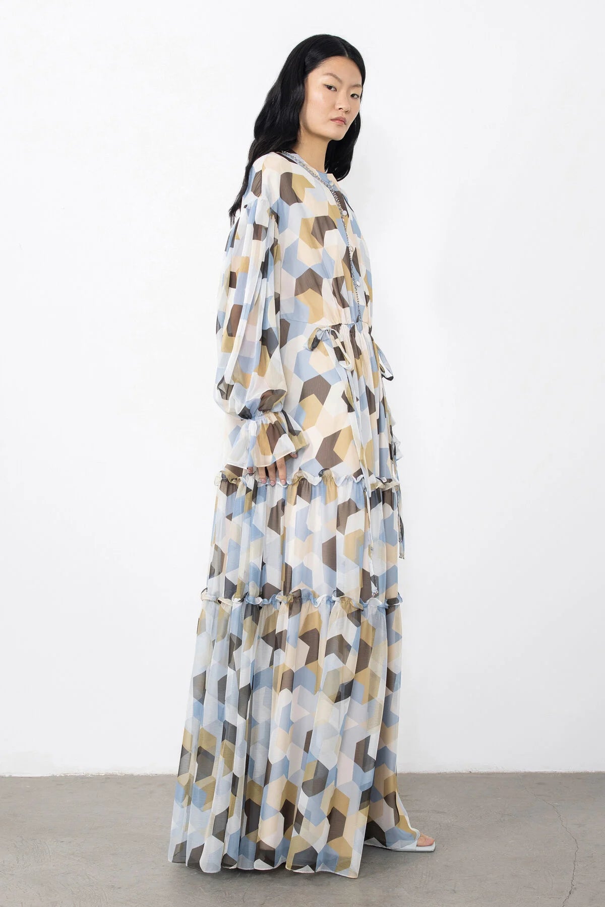 M5H049 DRESS فستان