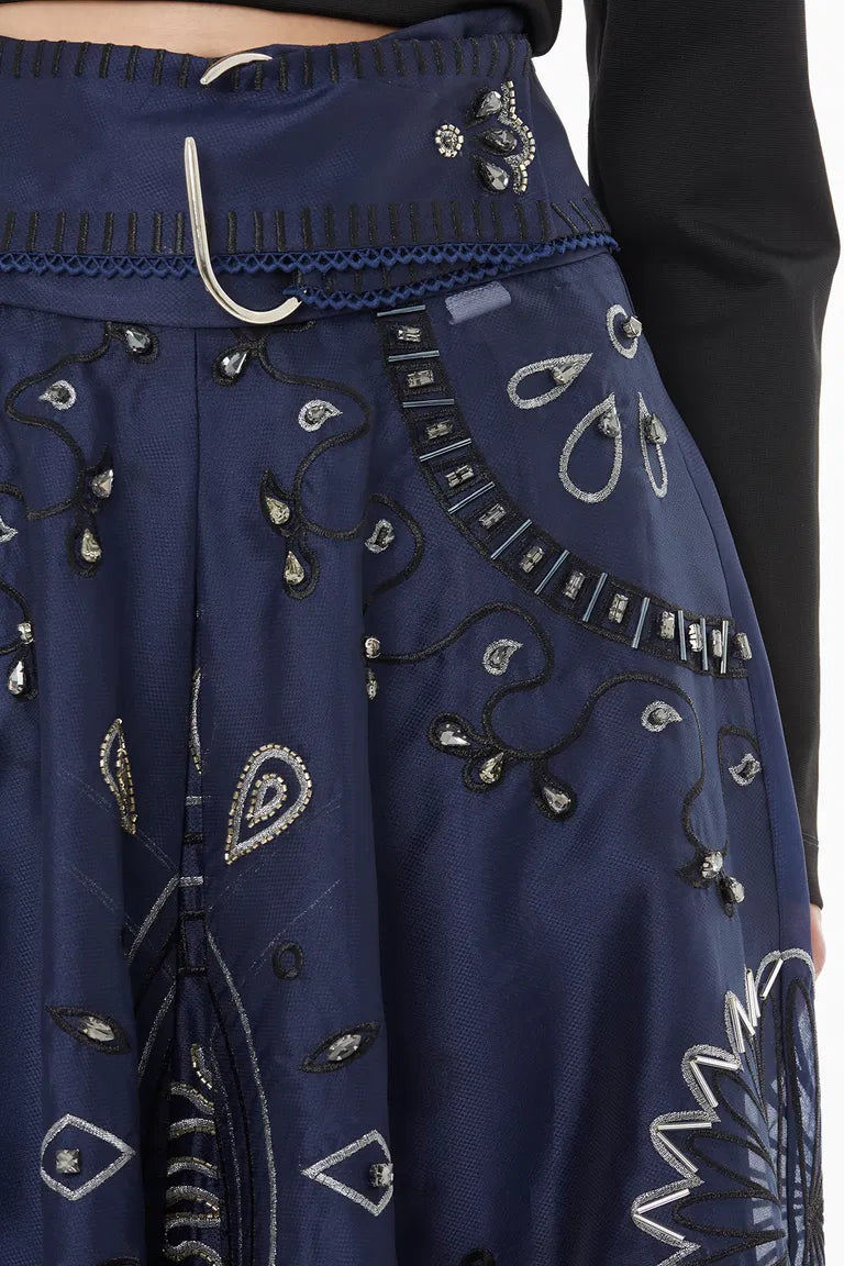 M3M020 SKIRT تنوره