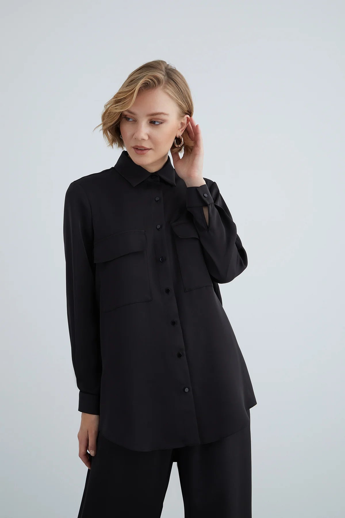 MTKI004 SUIT بدله