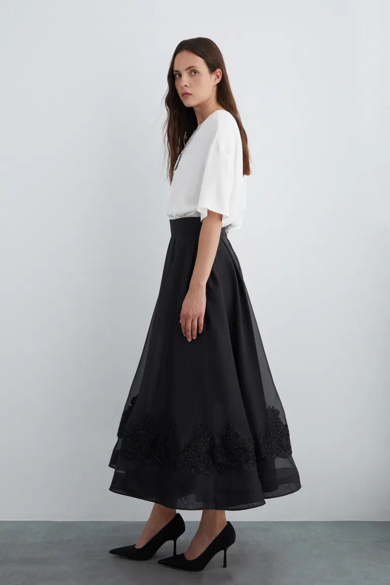 M3I024 SKIRT تنورة