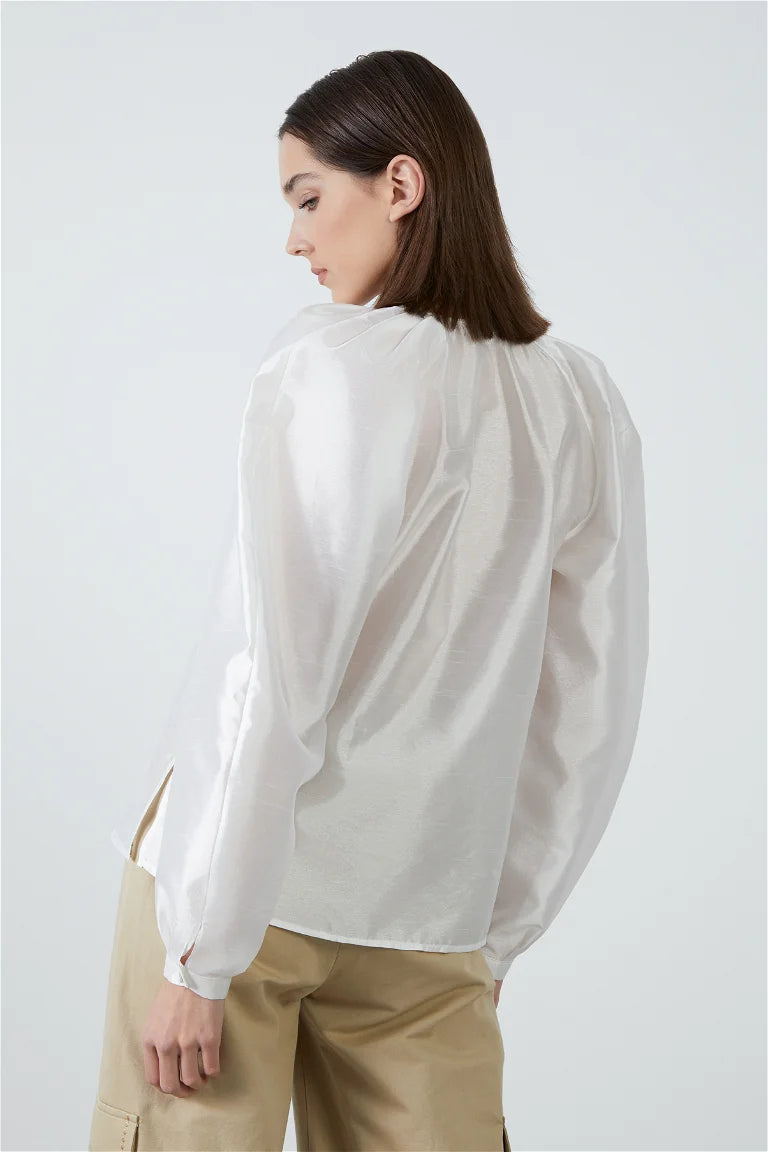 M2J070 BLOUSE بلوزه