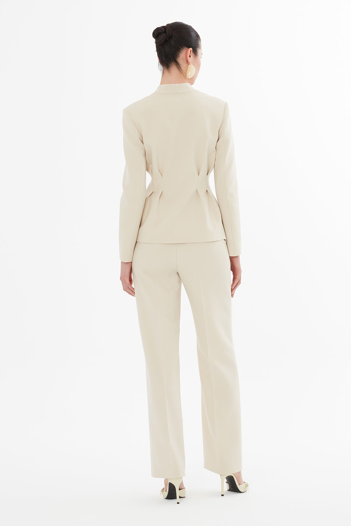 MTKM326 SUIT بدله