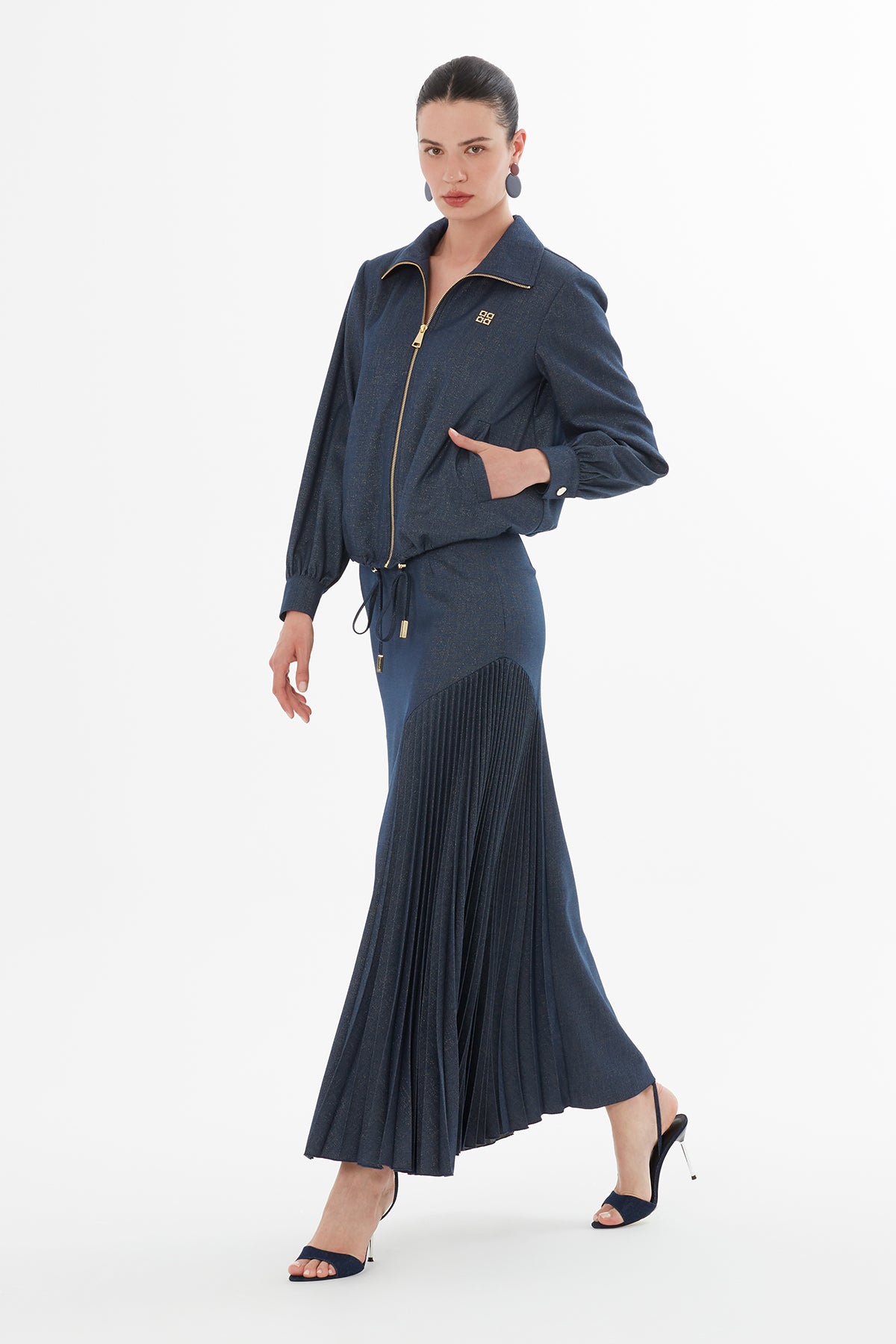 MTKM338 SUIT بدله