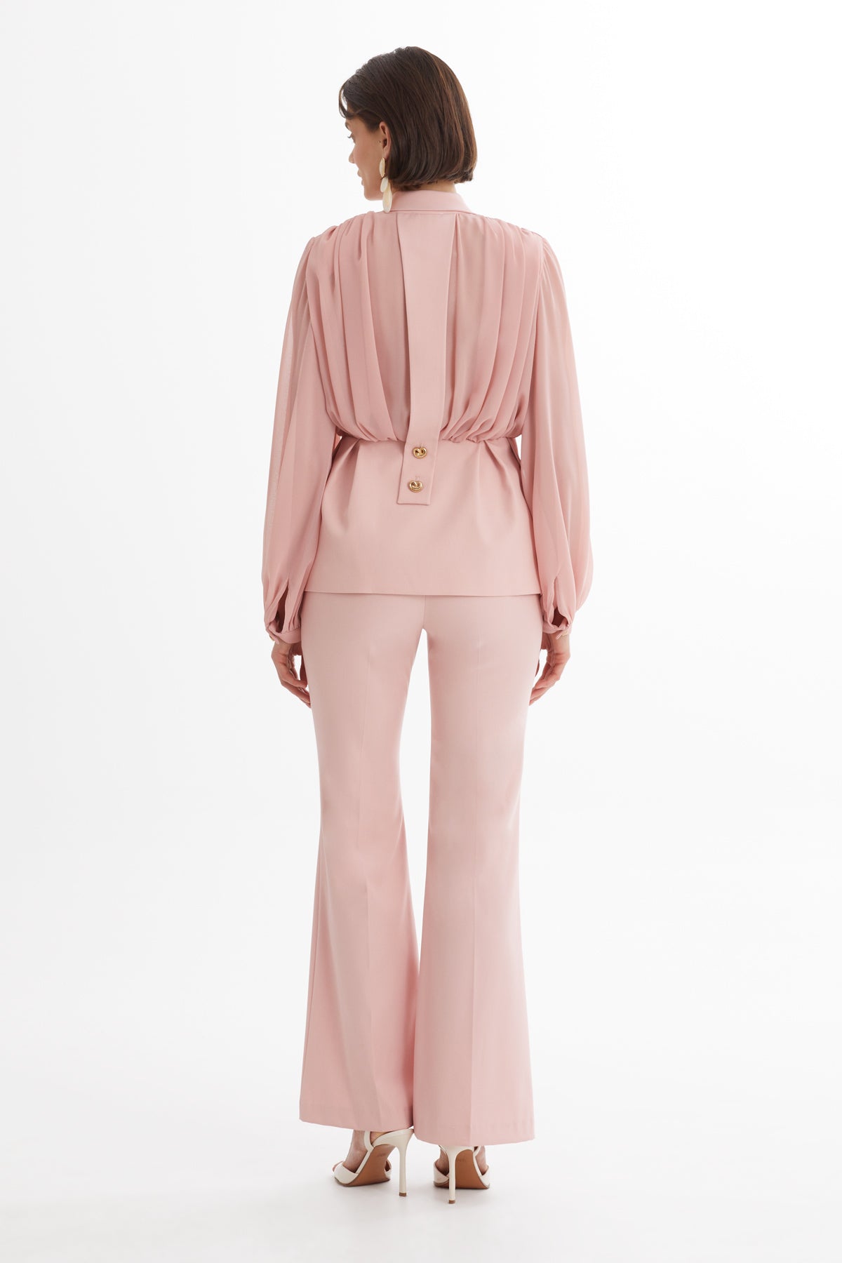 MTKN320 SUIT بدله