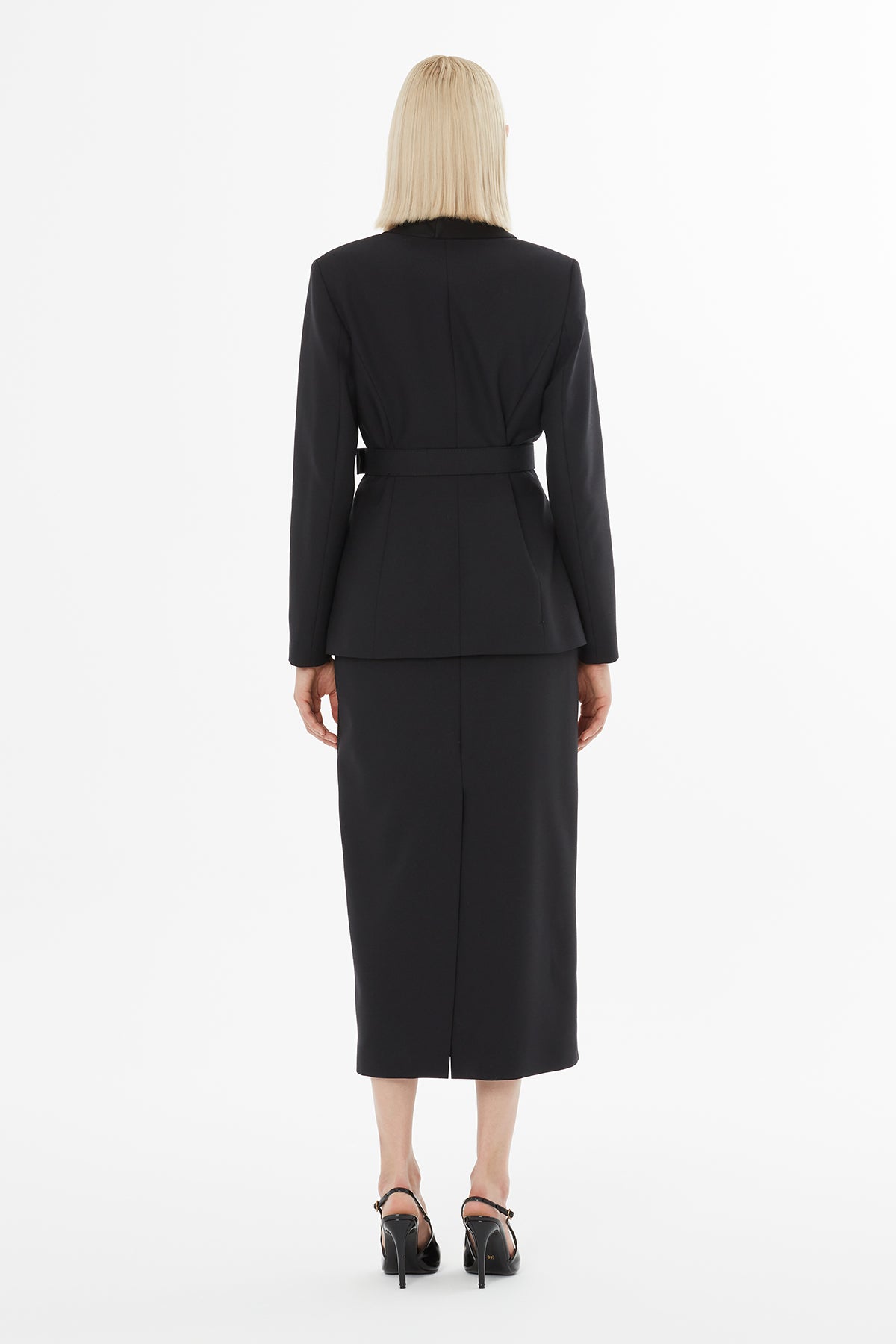 MTKM301 SUIT بدله