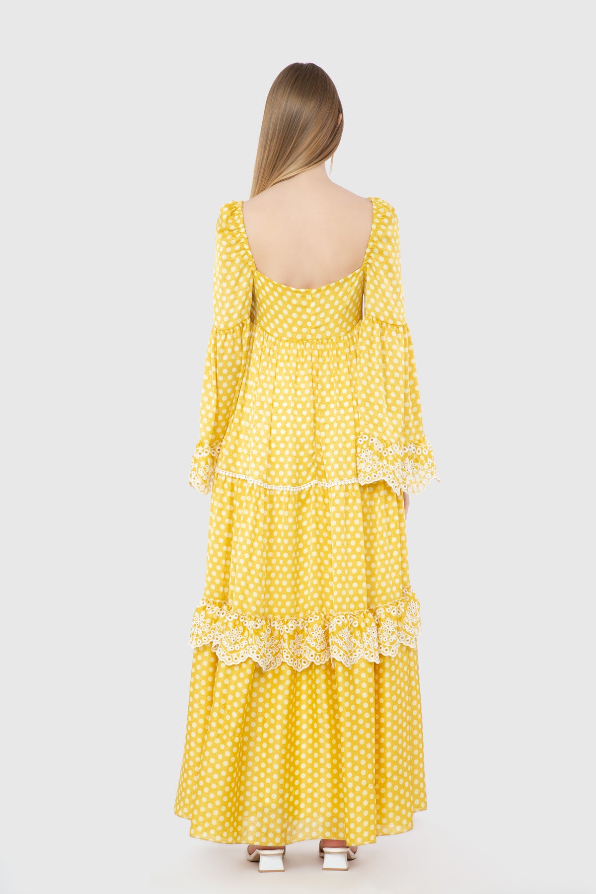 M5F127 DRESS فستان