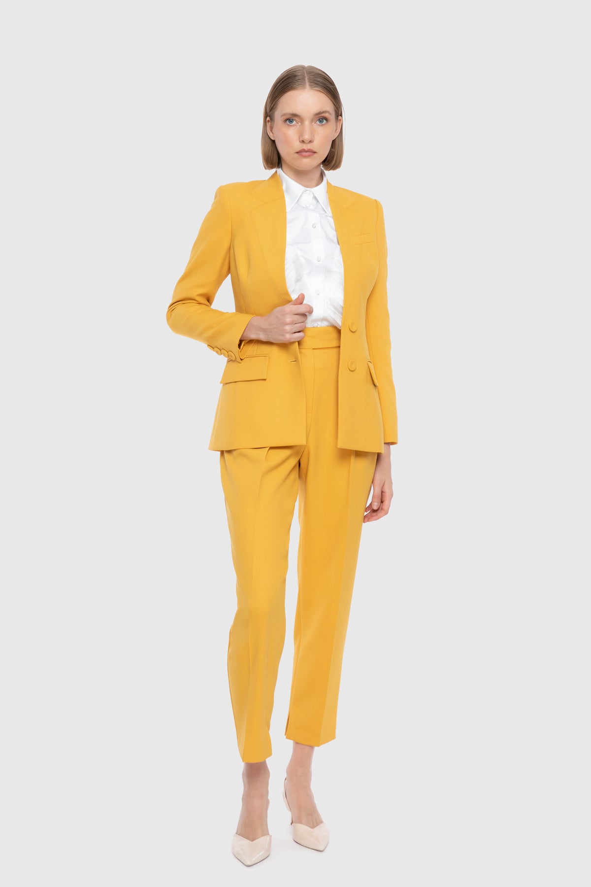 M1G050 TROUSERS بنطلون