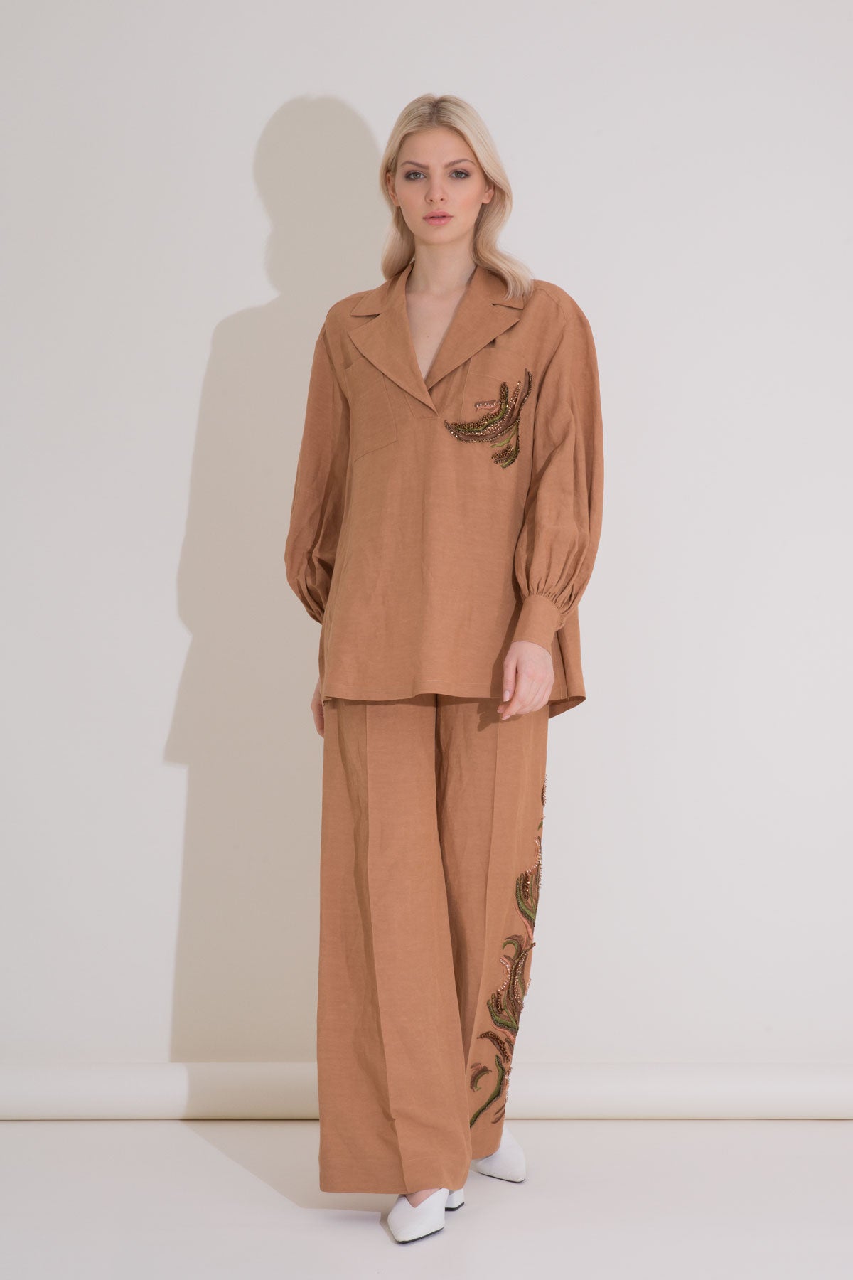 M1B049 TROUSERS بنطلون