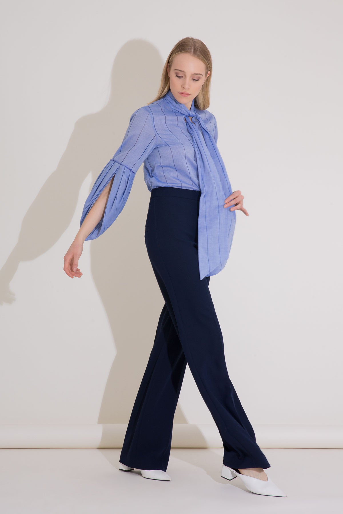 M1B057 TROUSERS بنطلون