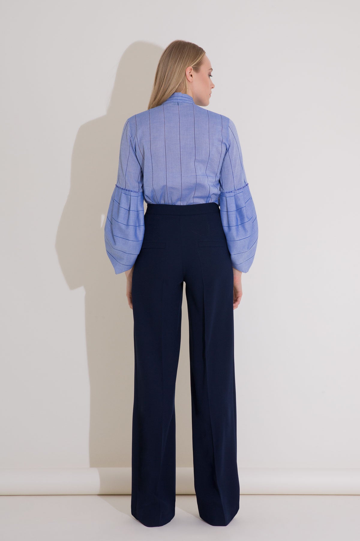 M1B057 TROUSERS بنطلون