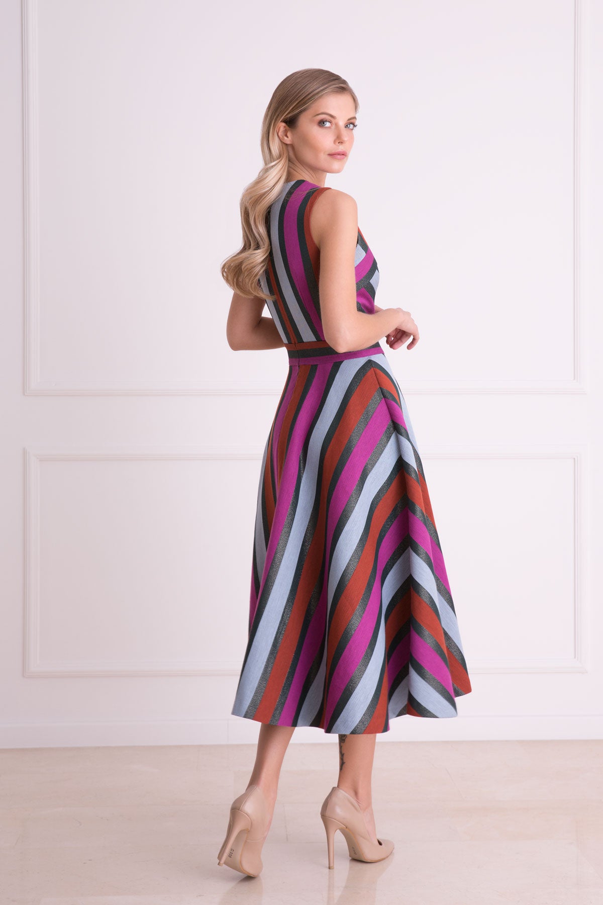 M5A023 DRESS فستان