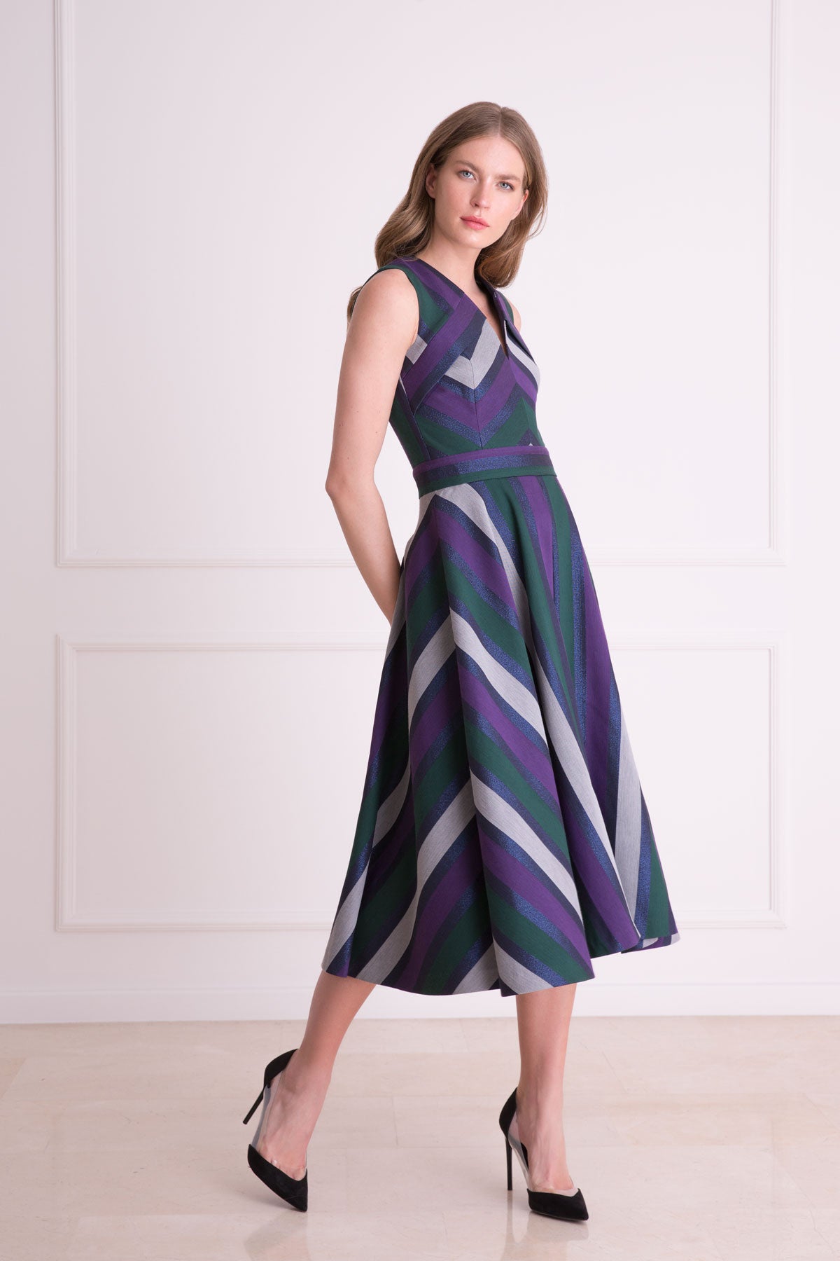 M5A023 DRESS فستان