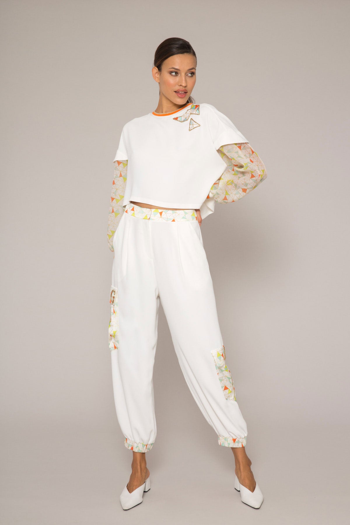 M1D007 TROUSERS بنطلون